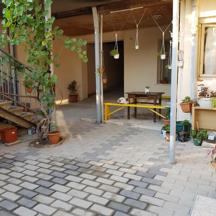 Домик У Куры Hotel Tbilisi Luaran gambar